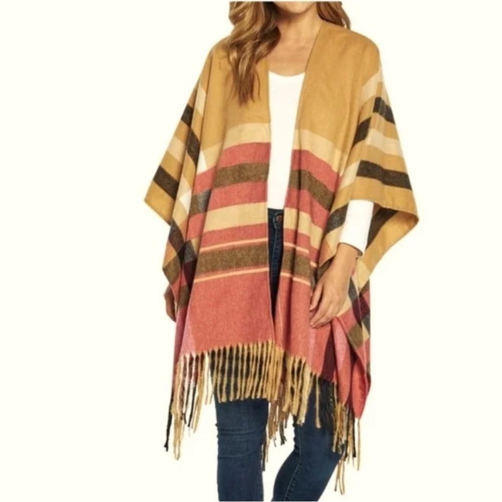 Woolrich Blanket Poncho Shawl One size Cozy Blanket Wrap Travel Softness NWT